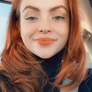 Meet your Posher, Crystalyn